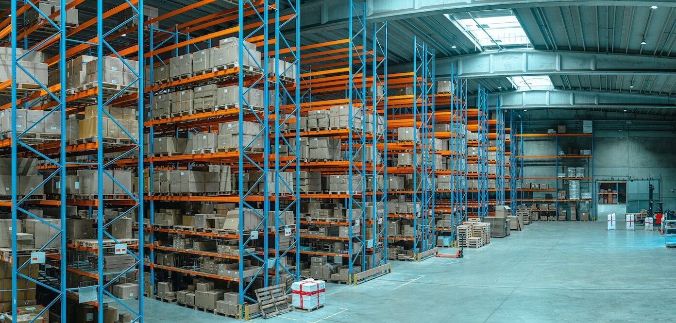 fulfillment-center-vs-warehouse